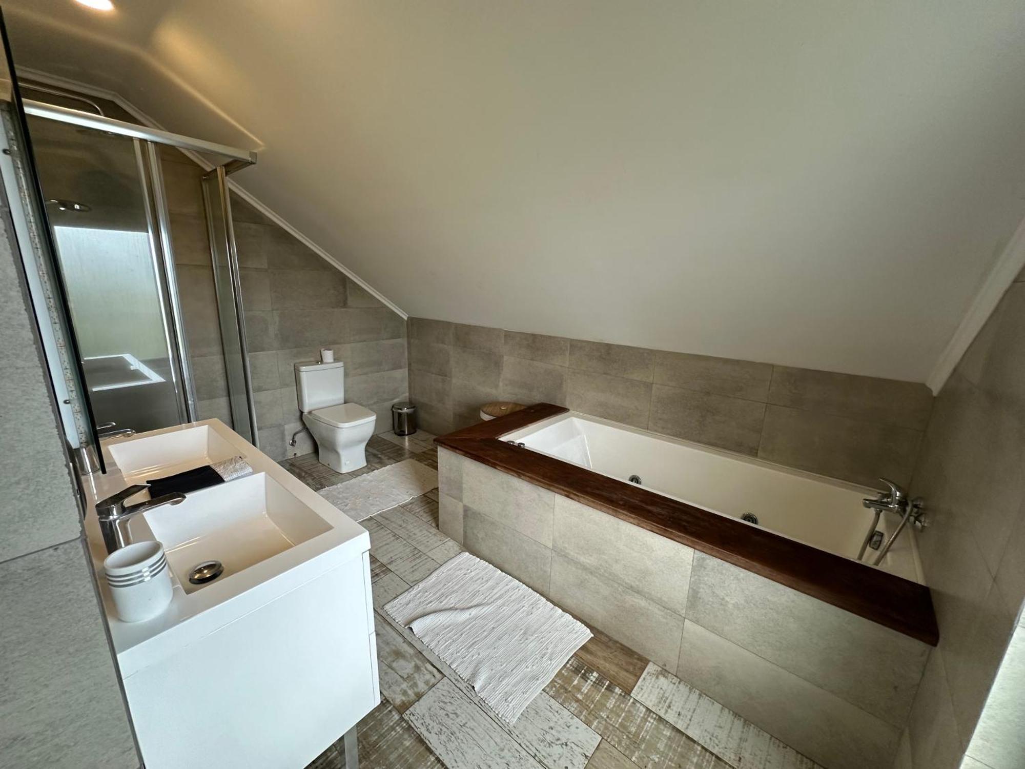 Villa Acogedora Casa Con Tinaja Y Jacuzzi Y Rent A Car Puerto Varas Exterior foto