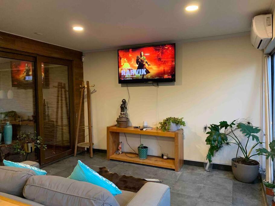 Villa Acogedora Casa Con Tinaja Y Jacuzzi Y Rent A Car Puerto Varas Exterior foto